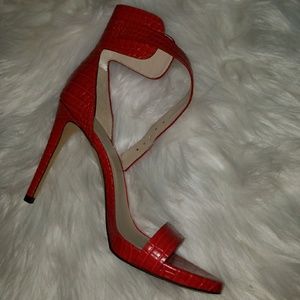 Vince Camuto red patterned heels